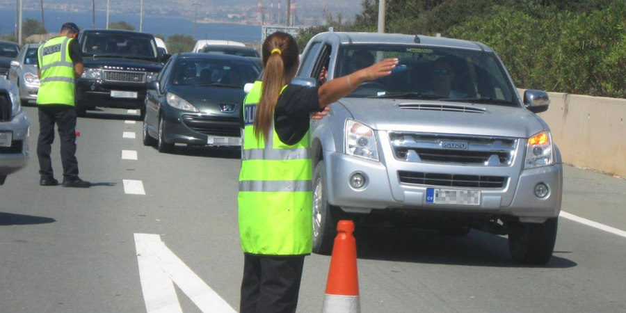 Έ&kappa;&tau;&alpha;&kappa;&tau;&omicron;: &Tau;&rho;&omicron;&chi;&alpha;ί&omicron; &sigma;&tau;&omicron;&nu; &alpha;&upsilon;&tau;&omicron;&kappa;&iota;&nu;&eta;&tau;ό&delta;&rho;&omicron;&mu;&omicron; - &Kappa;&lambda;&epsilon;&iota;&sigma;&tau;ή &lambda;&omega;&rho;ί&delta;&alpha;