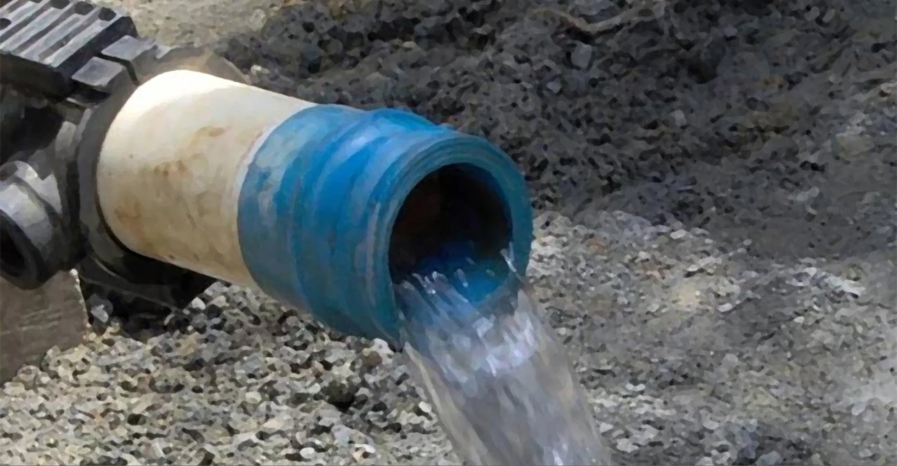 Έ&mu;&epsilon;&iota;&nu;&alpha;&nu; &chi;&omega;&rho;ί&sigmaf; &nu;&epsilon;&rho;ό &pi;&epsilon;&rho;&iota;&omicron;&chi;έ&sigmaf; &sigma;&tau;&eta; &Lambda;&epsilon;&upsilon;&kappa;&omega;&sigma;ί&alpha; - &Tau;&iota; &sigma;&upsilon;&nu;έ&beta;&eta; &kappa;&alpha;&iota; &pi;ό&tau;&epsilon; &alpha;&nu;&alpha;&mu;έ&nu;&epsilon;&tau;&alpha;&iota; &nu;&alpha; &alpha;&pi;&omicron;&kappa;&alpha;&tau;&alpha;&sigma;&tau;&alpha;&theta;&epsilon;ί &eta; &upsilon;&delta;&rho;&omicron;&delta;ό&tau;&eta;&sigma;&eta;