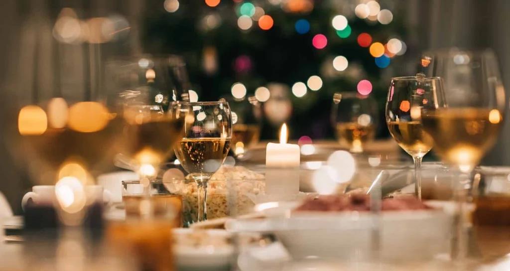 Ρεβεγιόν μέχρι… πρωίας; Έτσι θα λειτουργήσουν τα κέντρα αναψυχής