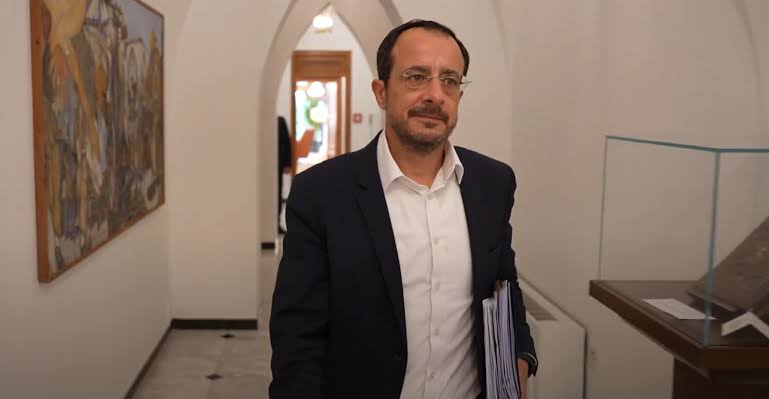 &Tau;&omicron; &kappa;&upsilon;&pi;&rho;&iota;&alpha;&kappa;ό, &omicron; &Gamma;&omicron;&upsilon;&sigma;&tau;έ&rho;&epsilon;&sigmaf; &kappa;&alpha;&iota; &pi;&rho;&alpha;&gamma;&mu;&alpha;&tau;&iota;&kappa;ό&tau;&eta;&tau;&alpha; &pi;ί&sigma;&omega; &alpha;&pi;ό &tau;&omicron; &kappa;&upsilon;&beta;&epsilon;&rho;&nu;&eta;&tau;&iota;&kappa;ό success story- &Pi;&rho;&omicron;ϋ&pi;&omicron;&theta;έ&sigma;&epsilon;&iota;&sigmaf; &kappa;&alpha;&iota; &mu;&epsilon;&theta;&omicron;&delta;&omicron;&lambda;&omicron;&gamma;ί&alpha; &mu;έ&chi;&rho;&iota; &tau;&eta;&nu; 5+1