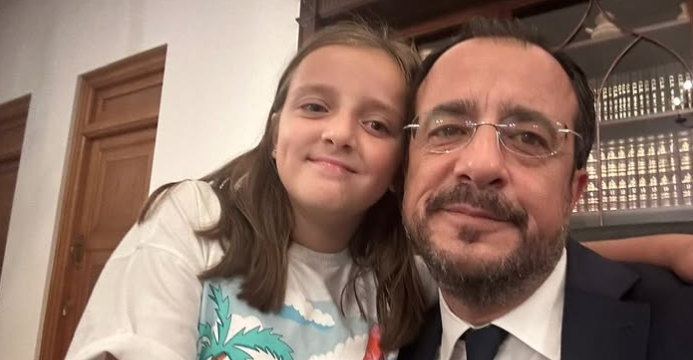 Οι τρυφερές ευχές του Νίκου Χριστοδουλίδη στην κόρη του για τα γενέθλιά της - «Συνέχισε να είσαι το πιο καλό πλάσμα στον κόσμο»