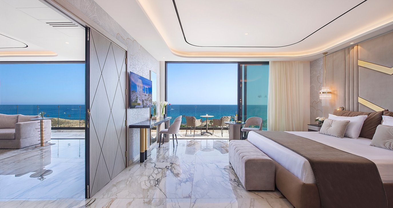Το resort που αναβαθμίζει τις διακοπές στην Αγία Νάπα - Βρίσ