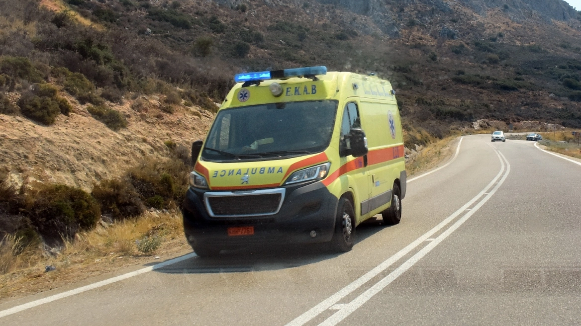 &Mu;&alpha;&theta;ή&tau;&rho;&iota;&alpha; &Gamma;&upsilon;&mu;&nu;&alpha;&sigma;ί&omicron;&upsilon; &sigma;&epsilon; &sigma;&chi;&omicron;&lambda;&iota;&kappa;ή &epsilon;&kappa;&delta;&rho;&omicron;&mu;ή &sigma;&tau;&eta;&nu; &Pi;ά&tau;&rho;&alpha; &delta;έ&chi;&theta;&eta;&kappa;&epsilon; &epsilon;&pi;ί&theta;&epsilon;&sigma;&eta; &mu;&epsilon; &gamma;&rho;&omicron;&theta;&iota;έ&sigmaf; &alpha;&pi;ό &delta;ύ&omicron; &sigma;&upsilon;&mu;&mu;&alpha;&theta;ή&tau;&rho;&iota;έ&sigmaf; &tau;&eta;&sigmaf;