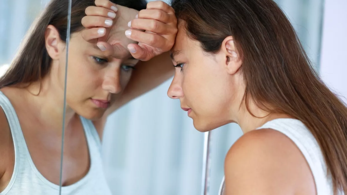 &Sigma;&chi;&iota;&zeta;&omicron;&phi;&rho;έ&nu;&epsilon;&iota;&alpha;: &Tau;&iota; &alpha;&lambda;&lambda;ά&zeta;&epsilon;&iota; &sigma;&tau;&omicron; &sigma;&tau;ό&mu;&alpha; &tau;&omega;&nu; &alpha;&sigma;&theta;&epsilon;&nu;ώ&nu; &ndash; &Tau;&iota; &sigma;&eta;&mu;&alpha;ί&nu;&epsilon;&iota; &gamma;&iota;&alpha; &tau;&eta;&nu; &epsilon;&xi;έ&lambda;&iota;&xi;&eta; &tau;&eta;&sigmaf; &nu;ό&sigma;&omicron;&upsilon;