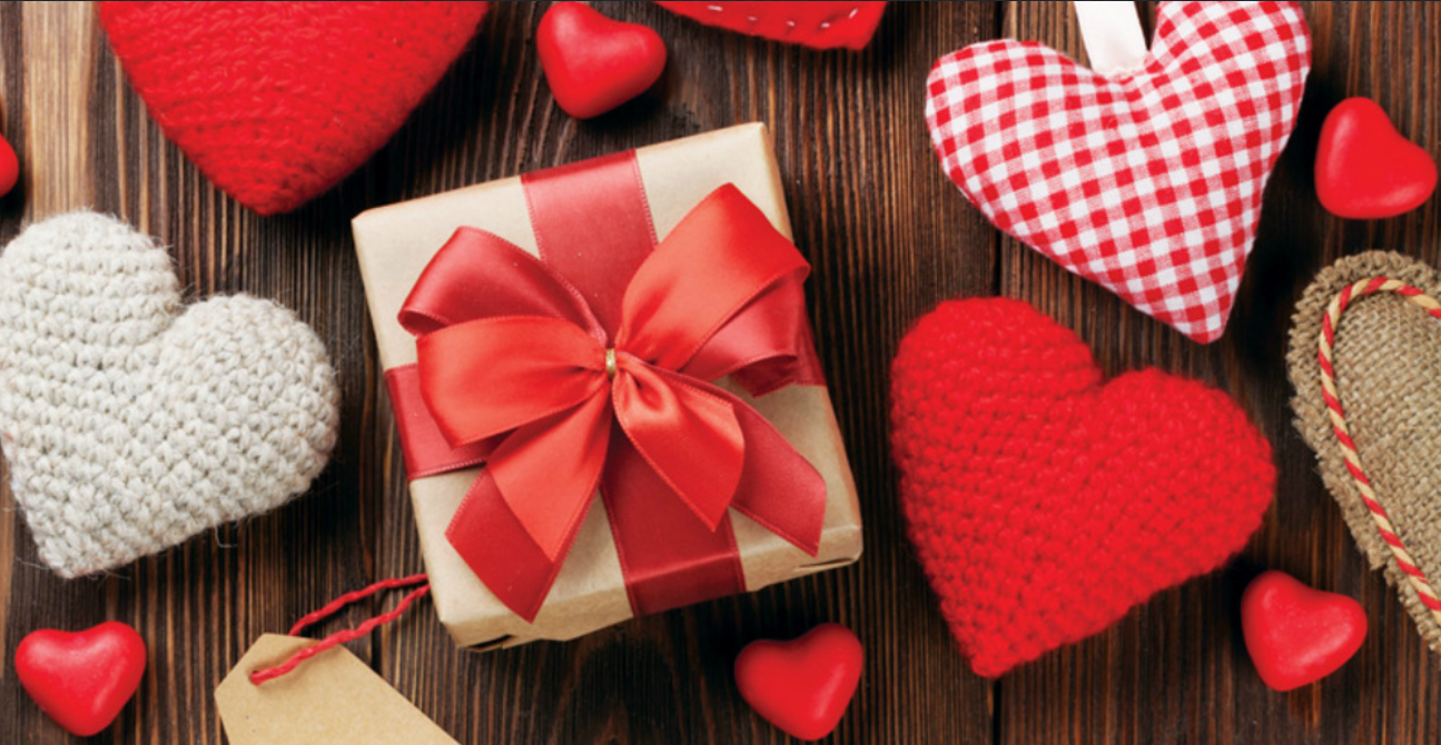 Ά&gamma;&iota;&omicron;&sigmaf; &Beta;&alpha;&lambda;&epsilon;&nu;&tau;ί&nu;&omicron;&sigmaf;: &Eta; &alpha;&lambda;&eta;&theta;&iota;&nu;ή &iota;&sigma;&tau;&omicron;&rho;ί&alpha; -&Gamma;&iota;&alpha;&tau;ί &gamma;&iota;&omicron;&rho;&tau;ά&zeta;&omicron;&upsilon;&mu;&epsilon; &tau;&omicron;&nu; έ&rho;&omega;&tau;&alpha; &sigma;&tau;&iota;&sigmaf; 14 &Phi;&epsilon;&beta;&rho;&omicron;&upsilon;&alpha;&rho;ί&omicron;&upsilon; &ndash; &Eta; &epsilon;&lambda;&lambda;&eta;&nu;&iota;&kappa;ή &epsilon;&kappa;&delta;&omicron;&chi;ή