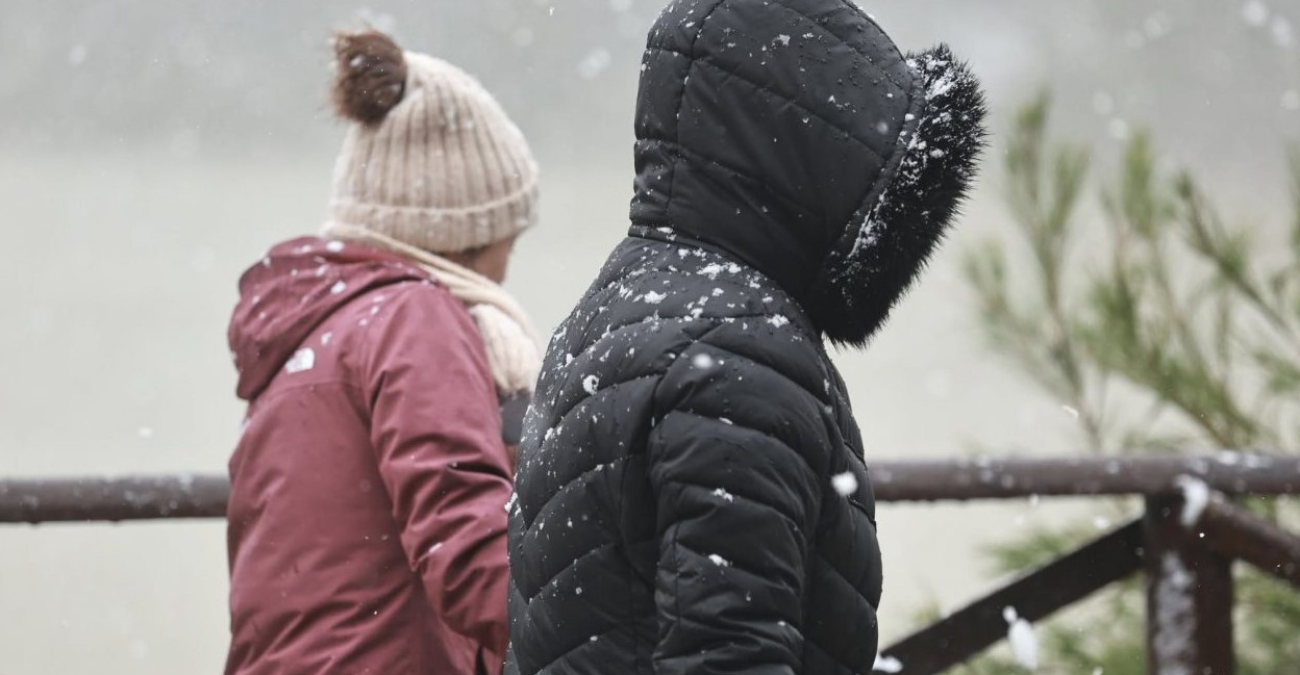 &Psi;&upsilon;&chi;&rho;ή &epsilon;&iota;&sigma;&beta;&omicron;&lambda;ή &mu;έ&chi;&rho;&iota; &Delta;&epsilon;&upsilon;&tau;έ&rho;&alpha;: &Sigma;&tau;&omicron;&upsilon;&sigmaf; -2 &eta; &theta;&epsilon;&rho;&mu;&omicron;&kappa;&rho;&alpha;&sigma;ί&alpha;, έ&rho;&chi;&omicron;&nu;&tau;&alpha;&iota; &chi;&iota;&omicron;&nu;ό&nu;&epsilon;&rho;&alpha; &sigma;&tau;&alpha; &omicron;&rho;&epsilon;&iota;&nu;ά