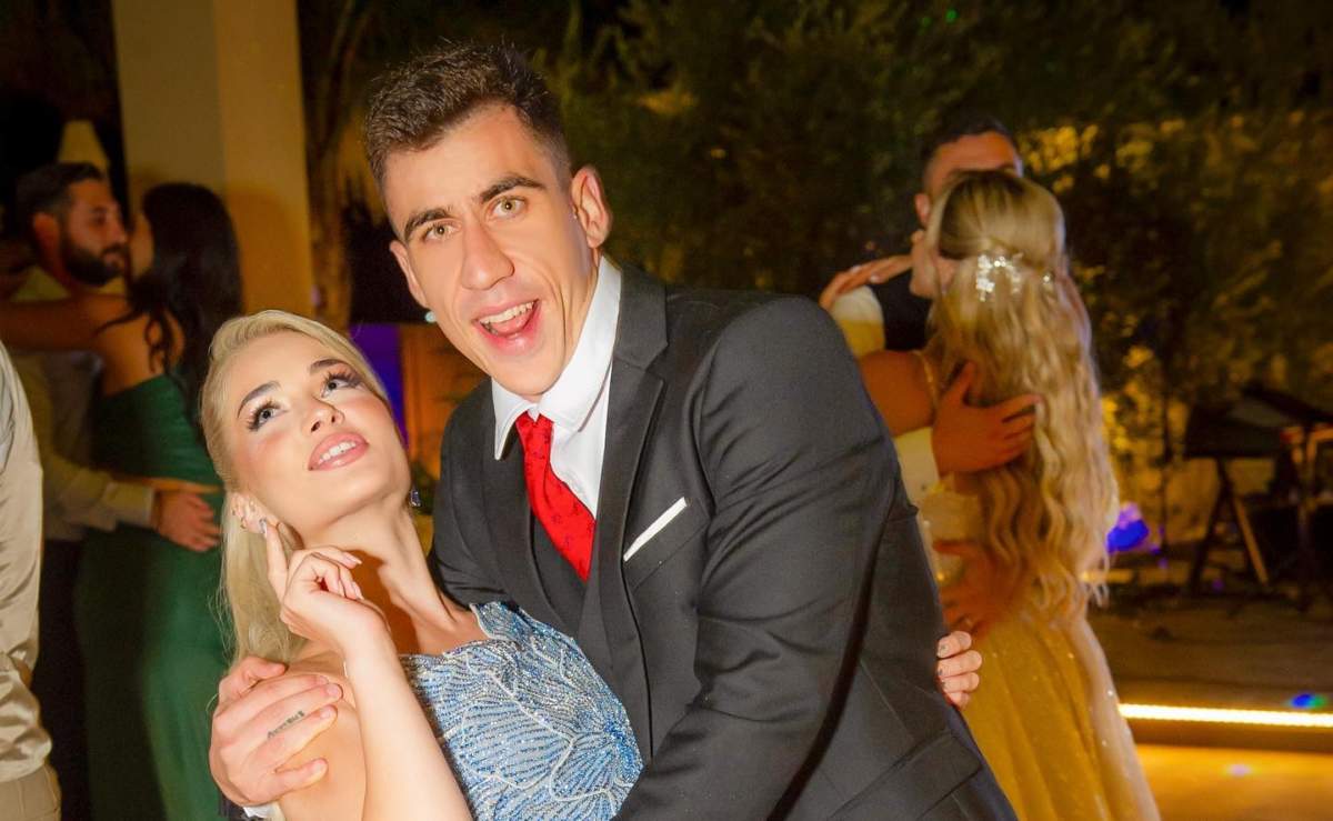 &Mu;ά&gamma;&epsilon;&psi;&epsilon; &Sigma;&tau;&upsilon;&lambda;&iota;ά&nu;&alpha; &kappa;&alpha;&iota; &Phi;&epsilon;&iota;&delta;ί&alpha; &eta; &Alpha;&nu;&tau;&iota;&gamma;ό&nu;&eta; &mu;&epsilon; &tau;&omicron; ;Jalla; - &Alpha;&n