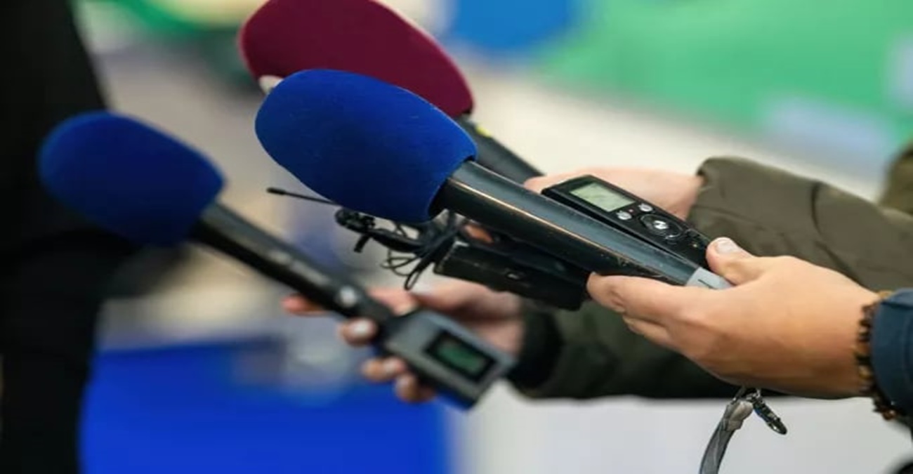 Γνωστός Κύπριος δημοσιογράφος σκέφτεται να κατέλθει ως υποψήφιος βουλευτής Κερύνειας Γνωστός Κύπριος δημοσιογράφος σκέφτεται να κατέλθει ως υποψήφιος βουλευτής Κερύνειας