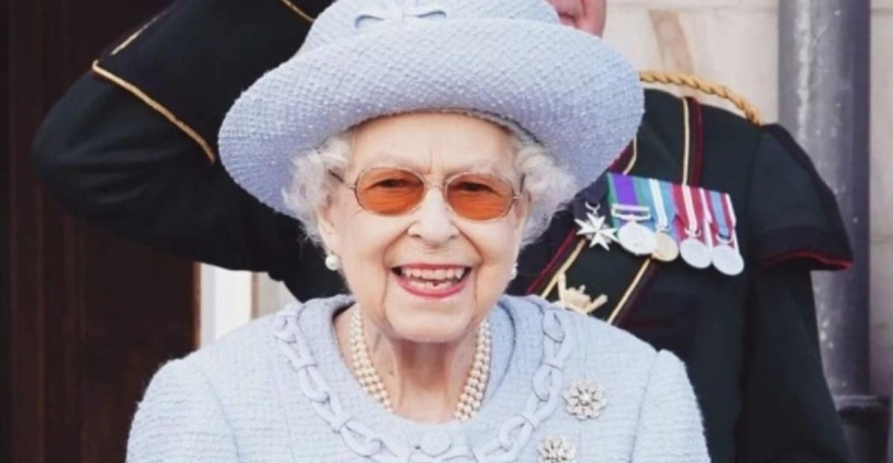 &Beta;&alpha;&sigma;ί&lambda;&iota;&sigma;&sigma;&alpha; &Epsilon;&lambda;&iota;&sigma;ά&beta;&epsilon;&tau;: &Eta; &tau;&epsilon;&lambda;&epsilon;&upsilon;&tau;&alpha;ί&alpha; &epsilon;&pi;&iota;&theta;&upsilon;&mu;ί&alpha; &pi;&rho;&iota;&nu; &pi;&epsilon;&theta;ά&nu;&epsilon;&iota; &ndash; &Tau;&iota; &zeta;ή&tau;&eta;&sigma;&epsilon; &alpha;&pi;ό &tau;&alpha; &delta;&iota;&sigma;έ&gamma;&gamma;&omicron;&nu;&alpha; &tau;&eta;&sigmaf;