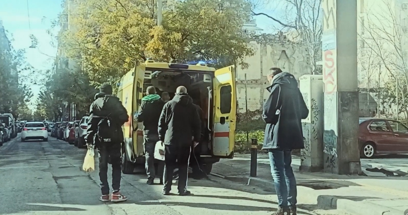 Βίντεο μέσα από τις πιάτσες των ναρκωτικών στην Αθήνα: «Το μόνο που σκέφτεσαι είναι η επόμενη δόση»