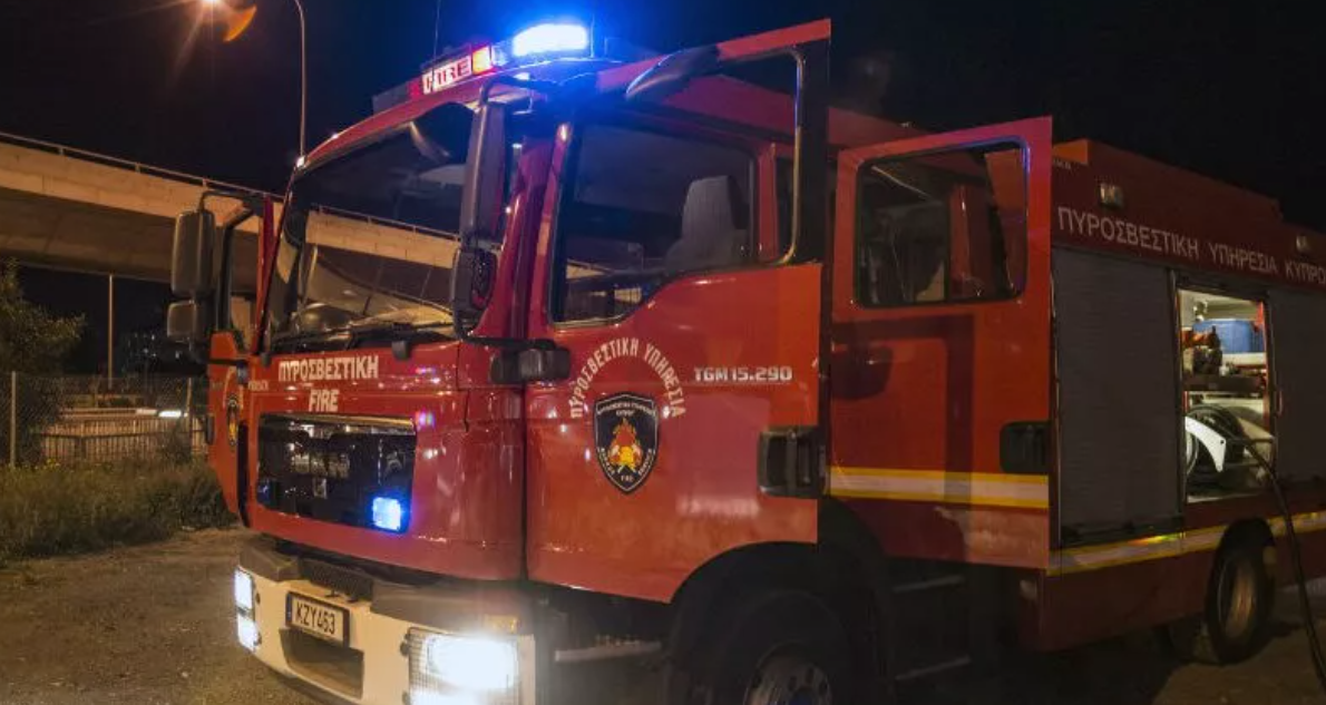 Ξέσπασε πυρκαγιά σε οροφή οικίας στη Λευκωσία