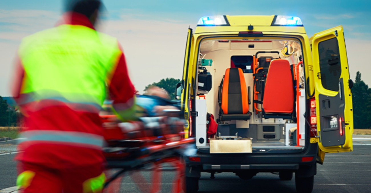 &Mu;ά&chi;&eta; &gamma;&iota;&alpha; &tau;&eta; &zeta;&omega;ή &delta;ί&nu;&omicron;&upsilon;&nu; &omicron;&iota; &delta;ύ&omicron; &epsilon;&rho;&gamma;&alpha;&zeta;ό&mu;&epsilon;&nu;&omicron;&iota; &sigma;&tau;&omicron; &Pi;&alpha;&rho;&alpha;&lambda;ί&mu;&nu;&iota; - Έ&tau;&sigma;&iota; &sigma;&eta;&mu;&epsilon;&iota;ώ&theta;&eta;&kappa;&epsilon; &tau;&omicron; &nu;έ&omicron; &epsilon;&rho;&gamma;&alpha;&tau;&iota;&kappa;ό &alpha;&tau;ύ&chi;&eta;&mu;&alpha;