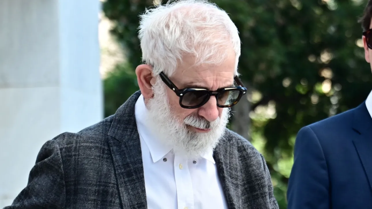 Ομόφωνα ένοχος ο Πέτρος Φιλιππίδης για δυο απόπειρες βιασμού