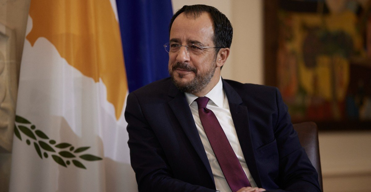 Η Κυβέρνηση δοκιμάζεται στη διαφάνεια και την αξιοπιστία Η Κυβέρνηση δοκιμάζεται στη διαφάνεια και την αξιοπιστία