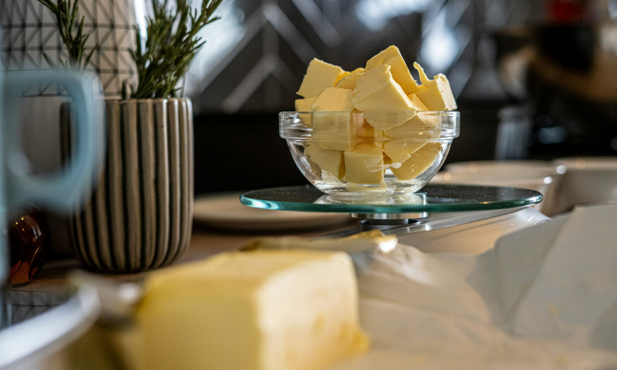 &Eta; &nu;έ&alpha; &tau;&rho;έ&lambda;&alpha; &tau;&omicron;&upsilon; TikTok: &Gamma;&omicron;&nu;&epsilon;ί&sigmaf; &tau;&alpha;ΐ&zeta;&omicron;&upsilon;&nu; &tau;&alpha; &mu;&omega;&rho;ά &tau;&omicron;&upsilon;&sigmaf;... &beta;&omicron;ύ&tau;&upsilon;&rho;&omicron; - &Tau;&iota; &lambda;έ&nu;&epsilon; &omicron;&iota; &epsilon;&iota;&delta;&iota;&kappa;&omicron;ί