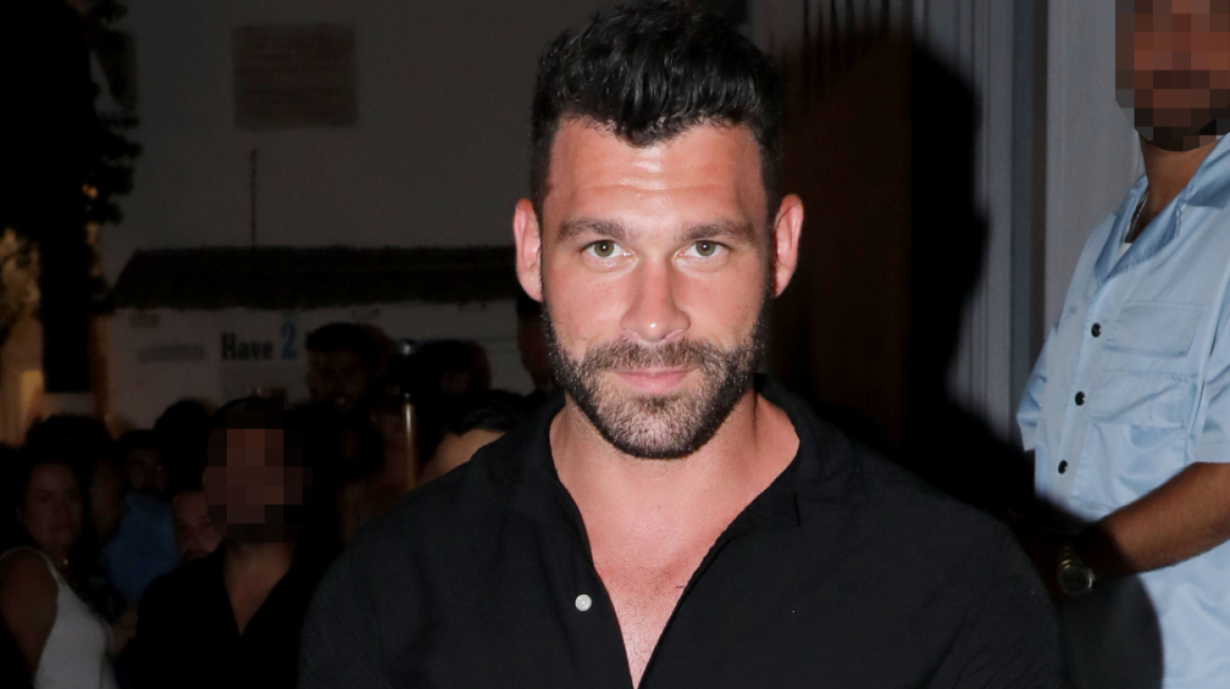 &Sigma;&tau;ά&theta;&eta;&sigmaf; &Sigma;&chi;ί&zeta;&alpha;&sigmaf;: &Delta;&epsilon;&nu; &beta;&rho;ί&sigma;&kappa;&omega; &sigma;ύ&nu;&tau;&rho;&omicron;&phi;&omicron; &gamma;&iota;&alpha;&tau;ί &psi;ά&chi;&nu;&omega; &kappa;ά&pi;&omicron;&iota;&alpha; &pi;&omicron;&upsilon; &mu;&omicron;&iota;ά&zeta;&epsilon;&iota; &sigma;&tau;&eta; &mu;ά&nu;&alpha; &mu;&omicron;&upsilon;