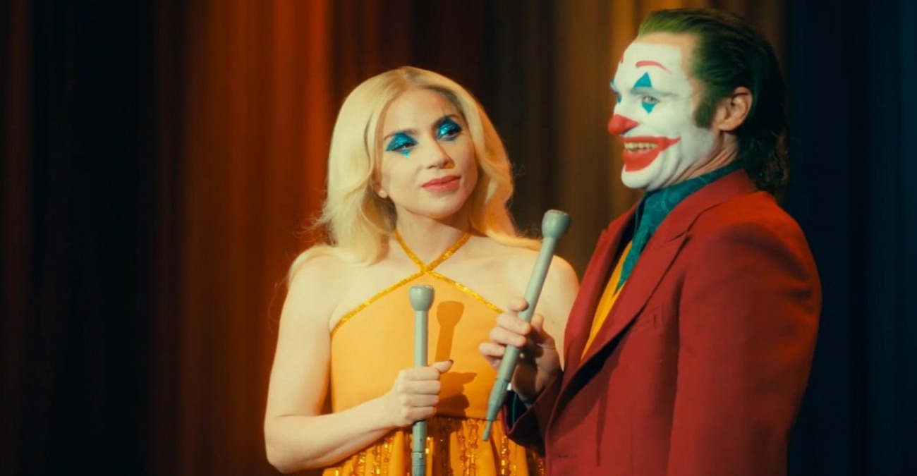 Η Lady Gaga εμφανίστηκε στο Μιλάνο με τα πιο εκκεντρικά παπούτσια της χρονιάς Η Lady Gaga εμφανίστηκε στο Μιλάνο με τα πιο εκκεντρικά παπούτσια της χρονιάς