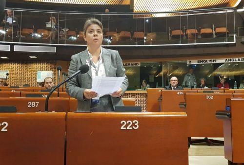 &Theta;&epsilon;&sigma;&pi;ί&zeta;&epsilon;&tau;&alpha;&iota; &nu;&omicron;&mu;&omicron;&theta;&epsilon;&sigma;ί&alpha; &gamma;&iota;&alpha; &epsilon;&iota;&sigma;&alpha;&gamma;&omega;&gamma;ή &tau;&omicron;&upsilon; &theta;&epsilon;&sigma;&mu;&omicron;ύ &tau;&eta;&sigmaf; &lambda;&alpha;ϊ&kappa;ή&sigmaf; &nu;&omicron;&mu;&omicron;&theta;&epsilon;&tau;&iota;&kappa;ή&sigmaf; &pi;&rho;&omega;&tau;&omicron;&beta;&omicron;&upsilon;&lambda;ί&alpha;&sigmaf;