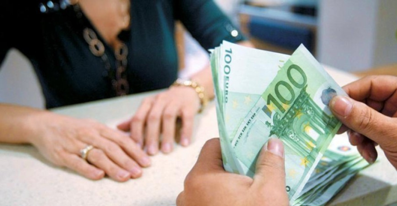 &Theta;&alpha; &kappa;ό&beta;&epsilon;&tau;&alpha;&iota; &tau;&omicron; &Epsilon;&Epsilon;&Epsilon; &sigma;&epsilon; ό&pi;&omicron;&iota;&omicron;&nu; &alpha;&rho;&nu;&epsilon;ί&tau;&alpha;&iota; &alpha;&upsilon;&tau;ό &tau;&omicron; &mu;έ&tau;&rho;&omicron;: &Tau;&omicron; &nu;έ&omicron; &sigma;&chi;έ&delta;&iota;&omicron; &tau;&eta;&sigmaf; &Kappa;&upsilon;&beta;έ&rho;&nu;&eta;&sigma;&eta;&sigmaf; &pi;&omicron;&upsilon; &alpha;&lambda;&lambda;ά&zeta;&epsilon;&iota; &tau;&alpha; &delta;&epsilon;&delta;&omicron;&mu;έ&nu;&alpha; - &Lambda;&epsilon;&pi;&tau;&omicron;&mu;έ&rho;&epsilon;&iota;&epsilon;&sigmaf;