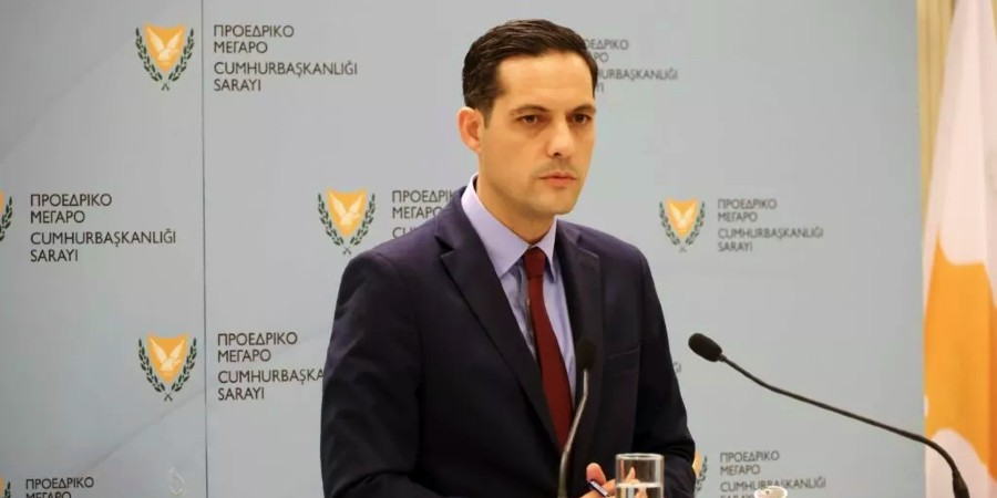 Αντιστρέφει τα πυρά της στο ΑΚΕΛ η Κυβέρνηση: «Απόλυτη προτεραιότητα η θωράκιση της ΚΔ»