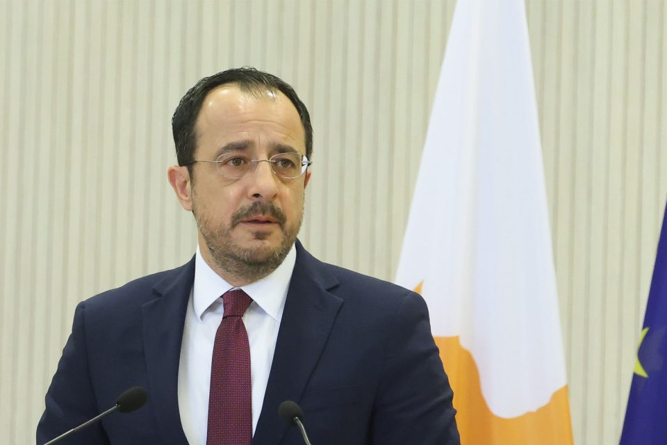 &Pi;&rho;ό&epsilon;&delta;&rho;&omicron;&sigmaf; &Chi;&rho;&iota;&sigma;&tau;&omicron;&delta;&omicron;&upsilon;&lambda;ί&delta;&eta;&sigmaf;: &Tau;&omicron; &xi;&epsilon;&kappa;ά&theta;&alpha;&rho;&omicron; &mu;ή&nu;&upsilon;&mu;&alpha; &gamma;&iota;&alpha; &tau;&iota;&sigmaf; &upsilon;&pi;&omicron;&psi;ή&phi;&iota;&epsilon;&sigmaf; &chi;ώ&rho;&epsilon;&sigmaf; &gamma;&iota;&alpha; &tau;&eta;&nu; &Epsilon;&Epsilon; &mu;&epsilon; &alpha;&pi;&omicron;&delta;έ&kappa;&tau;&eta; &tau;&eta;&nu; &Tau;&omicron;&upsilon;&rho;&kappa;ί&alpha;
