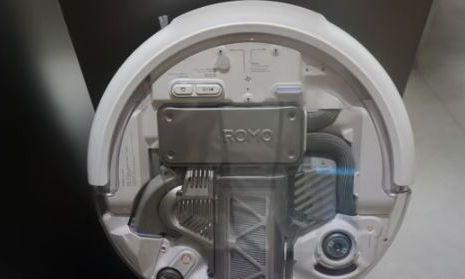 Ισπανία: Μηχανικός απέκτησε κατά λάθος τον έλεγχο σε 7.000 ηλεκτρικές σκούπες - Το κενό στις «έξυπνες» συσκευές που τρομάζει