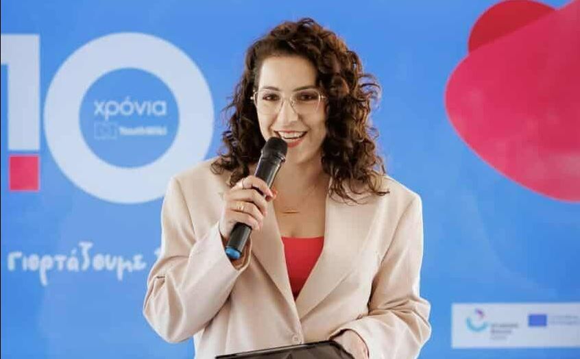 &Pi;&rho;&omicron;έ&delta;&rho;&omicron;&sigmaf; &Delta;&Sigma; &Omicron;&Nu;&Epsilon;&Kappa;: &Tau;&omicron;&pi;&omicron;&theta;&epsilon;&tau;&epsilon;ί&tau;&alpha;&iota; &gamma;&iota;&alpha; &tau;&eta;&nu; &pi;&alpha;&rho;&alpha;ί&tau;&eta;&sigma;&eta; &tau;&rho;&iota;ώ&nu; &mu;&epsilon;&lambda;ώ&nu; &tau;&omicron;&upsilon; &Sigma;&upsilon;&mu;&beta;&omicron;&upsilon;&lambda;ί&omicron;&upsilon; - &laquo;&Eta; &chi;&rho;&omicron;&nu;&iota;&kappa;ή &sigma;&upsilon;&gamma;&kappa;&upsilon;&rho;ί&alpha; &delta;&eta;&mu;&iota;&omicron;&upsilon;&rho;&gamma;&epsilon;ί &epsilon;ύ&lambda;&omicron;&gamma;&alpha; &epsilon;&rho;&omega;&tau;ή&mu;&alpha;&tau;&alpha;&raquo;