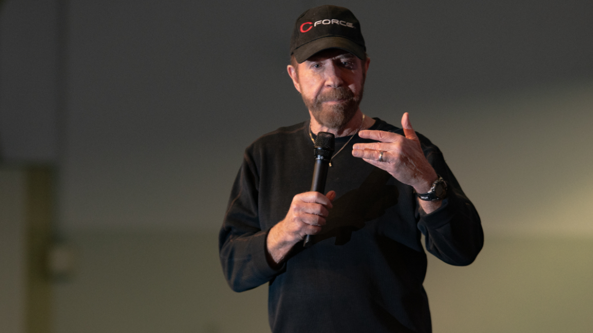 &Eta; &omicron;&iota;&kappa;&omicron;&gamma;έ&nu;&epsilon;&iota;&alpha; &tau;&omicron;&upsilon; &Tau;&sigma;&alpha;&kappa; &Nu;ό&rho;&iota;&sigmaf; &xi;έ&sigma;&pi;&alpha;&sigma;&epsilon; &gamma;&iota;&alpha; &tau;&iota;&sigmaf; &psi;&epsilon;&upsilon;&delta;&epsilon;ί&sigmaf; &pi;&lambda;&eta;&rho;&omicron;&phi;&omicron;&rho;ί&epsilon;&sigmaf; &kappa;&alpha;&iota; &tau;&alpha; AI &beta;ί&nu;&tau;&epsilon;&omicron; &gamma;ύ&rho;&omega; &alpha;&pi;ό &tau;&omicron;&nu; &theta;ά&nu;&alpha;&tau;&omicron; &tau;&omicron;&upsilon; &eta;&theta;&omicron;&pi;&omicron;&iota;&omicron;ύ