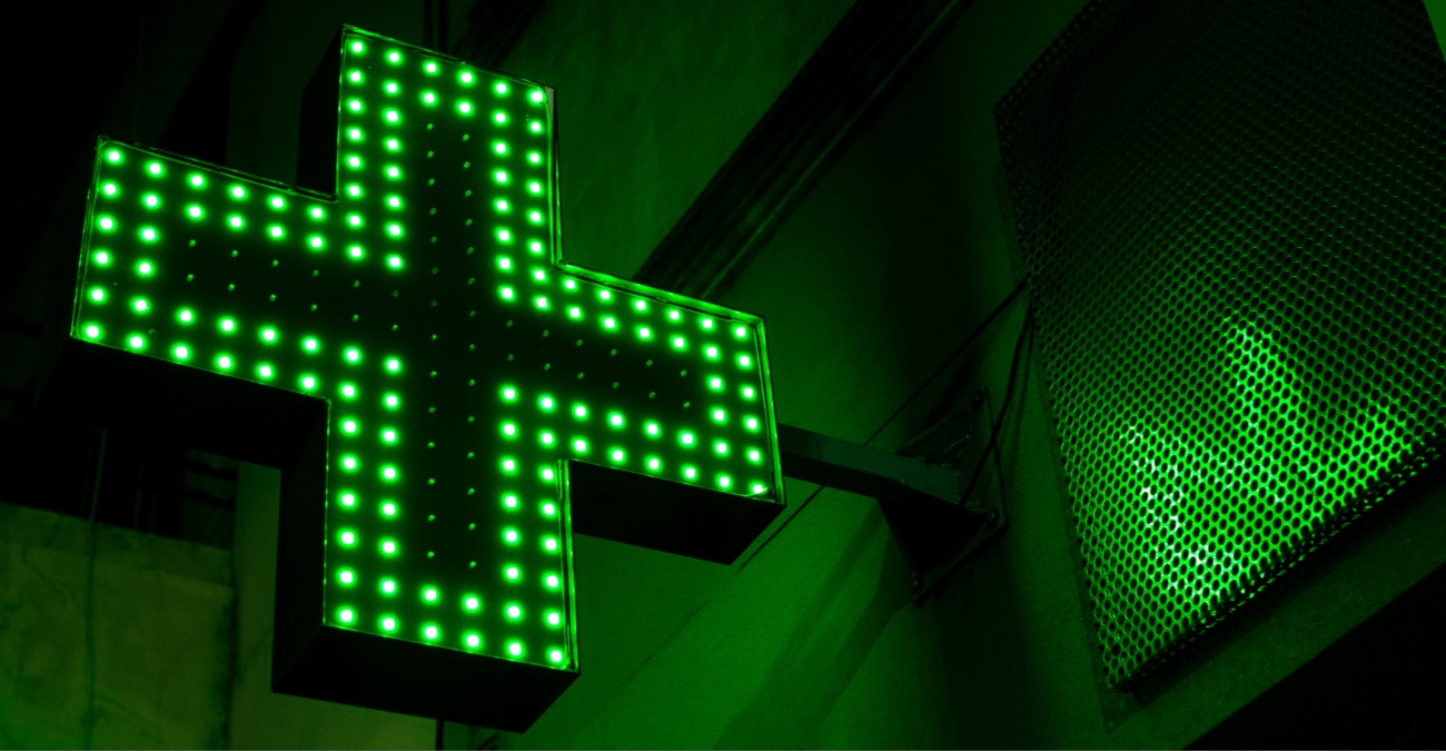 &Chi;&rho;&epsilon;&iota;ά&zeta;&epsilon;&sigma;&tau;&epsilon; &Phi;&alpha;&rho;&mu;&alpha;&kappa;&epsilon;ί&omicron;; &Delta;&epsilon;ί&tau;&epsilon; &pi;&omicron;&iota;&alpha; &epsilon;&phi;&eta;&mu;&epsilon;&rho;&epsilon;ύ&omicron;&upsilon;&nu; &tau;&eta;&nu; &Tau;&rho;ί&tau;&eta; &tau;&omicron;&upsilon; &Pi;ά&sigma;&chi;&alpha; (14/04) &sigma;&epsilon; ό&lambda;&eta; &tau;&eta;&nu; &Kappa;ύ&pi;&rho;&omicron;