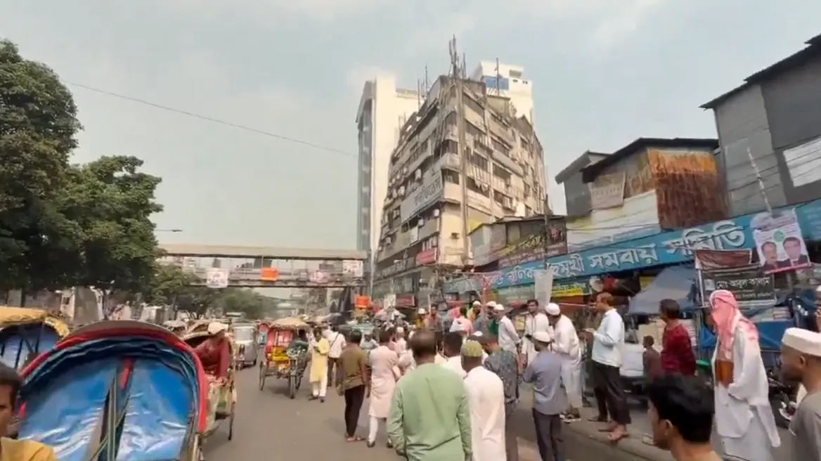 Σεισμός 5,5 Ρίχτερ στο κέντρο του Μπαγκλαντές, τουλάχιστον 5 νεκροί και 100 τραυματίες στην Ντάκα