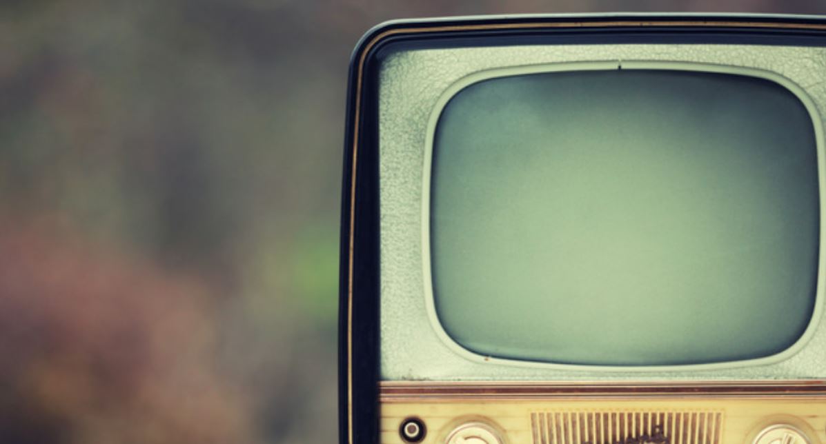 TVNEWS-Χωρίς λογοκρισία- Πανηγυρίζουν στο Omega για τις 6 ώρες της ημέρας- Γιορτάζουν τα 30χρονα στο Sigma
