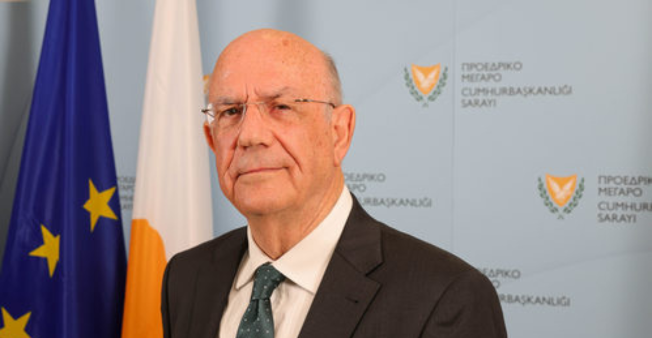 &Kappa;&epsilon;&rho;&alpha;&upsilon;&nu;ό&sigmaf;: &Tau;&omicron;&nu; &alpha;&nu;&tau;ί&kappa;&tau;&upsilon;&pi;&omicron; &tau;&omega;&nu; &gamma;&epsilon;&omega;&pi;&omicron;&lambda;&iota;&tau;&iota;&kappa;ώ&nu; &epsilon;&xi;&epsilon;&lambda;ί&xi;&epsilon;&omega;&nu; &sigma;&tau;&eta;&nu; &pi;&alpha;&gamma;&kappa;ό&sigma;&mu;&iota;&alpha; &omicron;&iota;&kappa;&omicron;&nu;&omicron;&mu;ί&alpha; &epsilon;&xi;&epsilon;&tau;ά&zeta;&epsilon;&iota; &tau;&omicron; ECOFIN,
