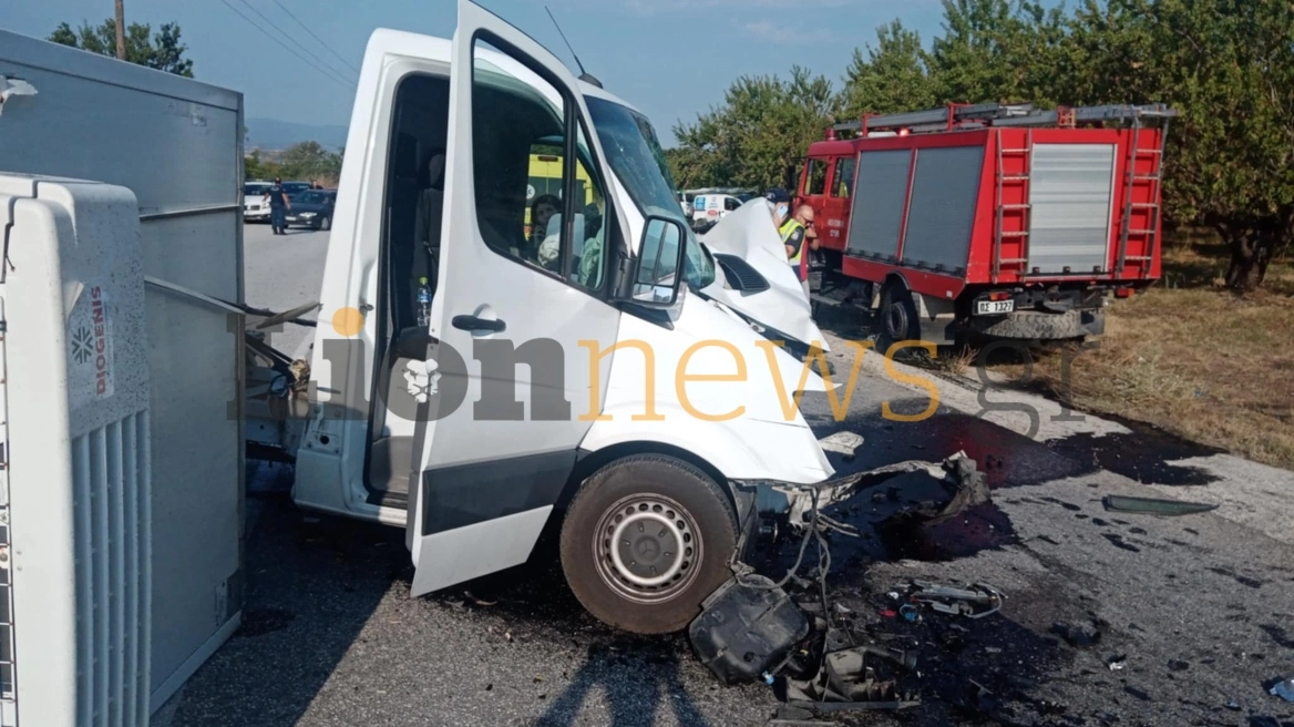 &Mu;&eta;&tau;έ&rho;&alpha; &kappa;&alpha;&iota; &gamma;&iota;&omicron;&sigmaf; &nu;&epsilon;&kappa;&rho;&omicron;ί &alpha;&pi;ό &tau;&eta;&nu; &mu;&epsilon;&tau;&omega;&pi;&iota;&kappa;ή &sigma;ύ&gamma;&kappa;&rho;&omicron;&upsilon;&sigma;&eta; &phi;&omicron;&rho;&tau;&eta;&gamma;&omicron;ύ &mu;&epsilon; ό&chi;&eta;&mu;&alpha; &sigma;&tau;&iota;&sigmaf; &Sigma;έ&rho;&rho;&epsilon;&sigmaf; - &Delta;&epsilon;ί&tau;&epsilon; &epsilon;&iota;&kappa;ό&nu;&epsilon;&sigmaf; &alpha;&pi;ό &tau;&omicron; &sigma;&eta;&mu;&epsilon;ί&omicron; &tau;&eta;&sigmaf; &tau;&rho;&alpha;&gamma;&omega;&delta;ί&alpha;&sigmaf;