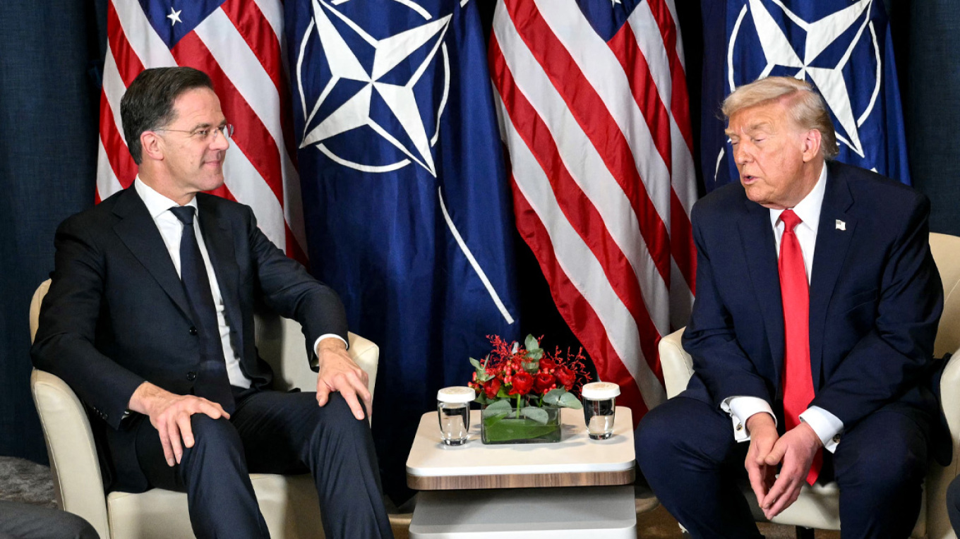 &Tau;&rho;&alpha;&mu;&pi;: &Alpha;&pi;&omicron;&sigma;ύ&rho;&epsilon;&iota; &tau;&omicron;&upsilon;&sigmaf; &delta;&alpha;&sigma;&mu;&omicron;ύ&sigmaf; &pi;&omicron;&upsilon; &epsilon;ί&chi;&epsilon; &pi;&epsilon;&iota; ό&tau;&iota; &theta;&alpha; &epsilon;&pi;έ&beta;&alpha;&lambda;&epsilon; &sigma;&tau;&iota;&sigmaf; &omicron;&kappa;&tau;ώ &chi;ώ&rho;&epsilon;&sigmaf; &pi;&omicron;&upsilon; &beta;&omicron;&eta;&theta;&omicron;ύ&nu; &sigma;&tau;&rho;&alpha;&tau;&iota;&omega;&tau;&iota;&kappa;ά &tau;&eta; &Gamma;&rho;&omicron;&iota;&lambda;&alpha;&nu;&delta;ί&alpha;