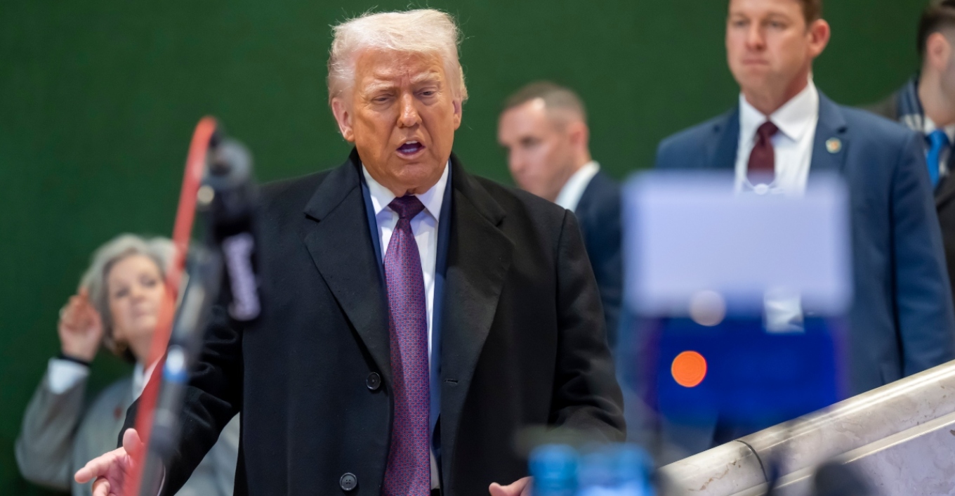 &Pi;&alpha;&rho;έ&mu;&beta;&alpha;&sigma;&eta; &Tau;&rho;&alpha;&mu;&pi; &gamma;&iota;&alpha; &tau;&eta; &delta;&iota;&alpha;&rho;&rho;&omicron;ή &lambda;&upsilon;&mu;ά&tau;&omega;&nu; &sigma;&tau;&omicron;&nu; &pi;&omicron;&tau;&alpha;&mu;ό &Pi;&omicron;&tau;ό&mu;&alpha;&kappa; &mu;&epsilon; &kappa;&alpha;&tau;&eta;&gamma;&omicron;&rho;ί&epsilon;&sigmaf; &gamma;&iota;&alpha; &tau;&omicron;&upsilon;&sigmaf; &Delta;&eta;&mu;&omicron;&kappa;&rho;&alpha;&tau;&iota;&kappa;&omicron;ύ&sigmaf;