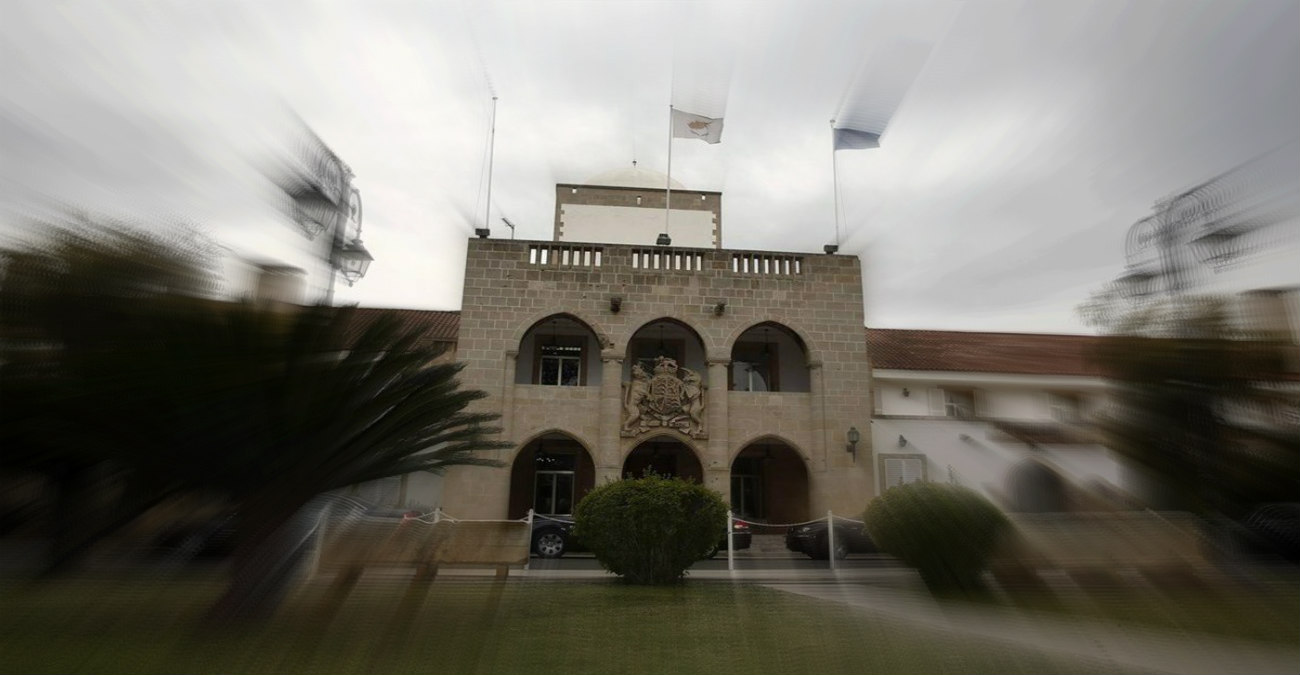 &Sigma;&phi;&omicron;&delta;&rho;ή &alpha;&pi;ά&nu;&tau;&eta;&sigma;&eta; &Kappa;&upsilon;&beta;έ&rho;&nu;&eta;&sigma;&eta;&sigmaf; &sigma;&tau;&omicron; &Alpha;&Kappa;&Epsilon;&Lambda;: &laquo;&Theta;&upsilon;&mu;ά&tau;&alpha;&iota; &tau;&omicron; 2025, &xi;&epsilon;&chi;&nu;ά &tau;&omicron; 2013&raquo;