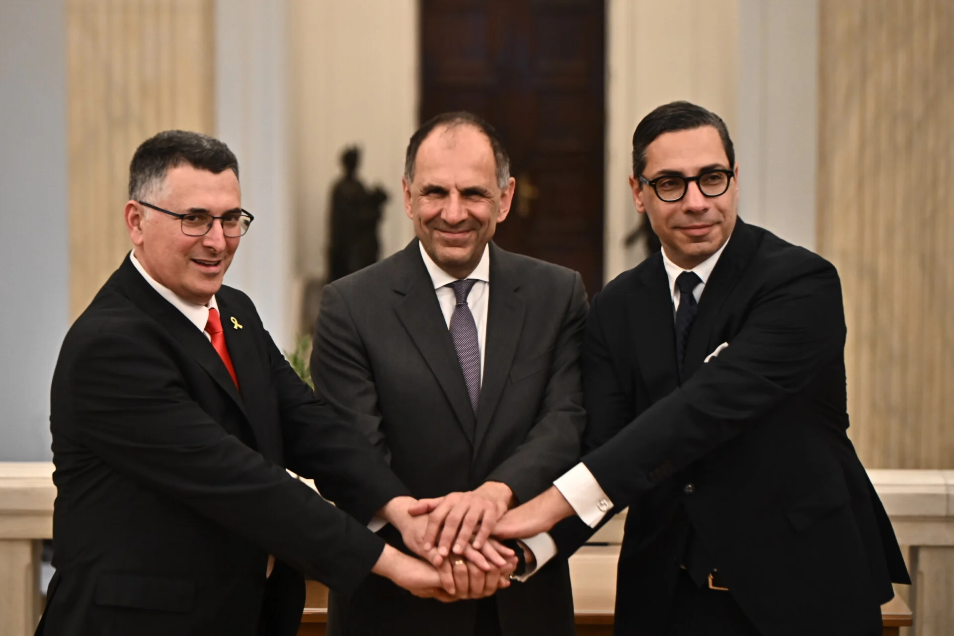 Χαρακτηρίζει «Σύνοδο του κακού τρίο» την τριμερή Ελλάδας-Κύπρου-Ισραήλ Χαρακτηρίζει «Σύνοδο του κακού τρίο» την τριμερή Ελλάδας-Κύπρου-Ισραήλ