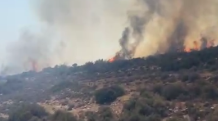 VIDEO: Συνεχίζει να μαίνεται ανεξέλεγκτη η φωτιά – Ενεργοποιήθηκε το »Ίκαρος 2» VIDEO: Συνεχίζει να μαίνεται ανεξέλεγκτη η φωτιά – Ενεργοποιήθηκε το »Ίκαρος 2»