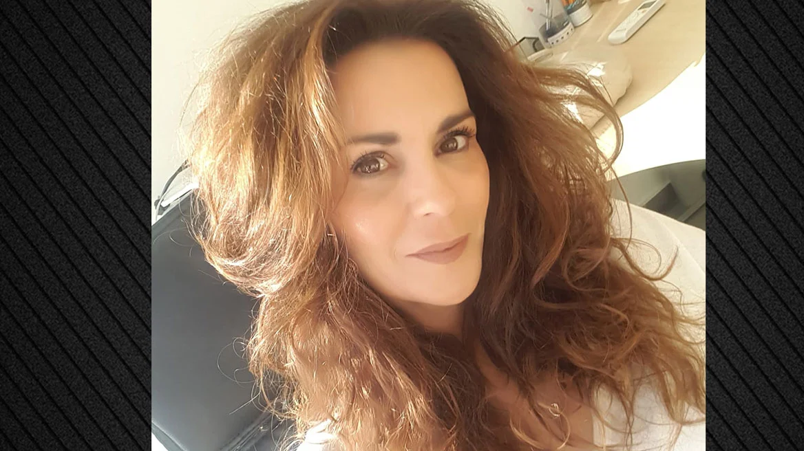 &Chi;ά&sigma;&alpha;&mu;&epsilon; έ&nu;&alpha;&nu; ά&gamma;&gamma;&epsilon;&lambda;&omicron;, &theta;&alpha; &tau;&eta;&nu; &nu;&tau;ύ&sigma;&omicron;&upsilon;&mu;&epsilon; &nu;ύ&phi;&eta;, &lambda;έ&epsilon;&iota; &omicron; &pi;&alpha;&tau;έ&rho;&alpha;&sigmaf; &tau;&eta;&sigmaf; &Chi;&rho;&iota;&sigma;&tau;ί&nu;&alpha;&sigmaf; &pi;&omicron;&upsilon; έ&chi;&alpha;&sigma;&epsilon; &tau;&eta; &zeta;&omega;ή &tau;&eta;&sigmaf; &sigma;&tau;&eta;&nu; Ά&nu;&omega; &Gamma;&lambda;&upsilon;&phi;ά&delta;&alpha;