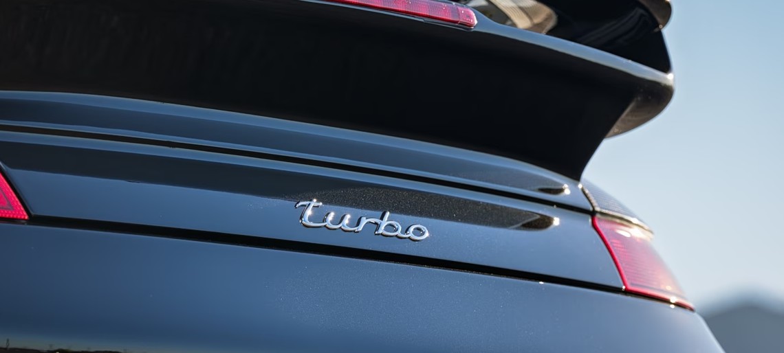 &laquo;Έ&gamma;&delta;&upsilon;&sigma;&alpha;&nu;&raquo; &pi;&alpha;&nu;ά&kappa;&rho;&iota;&beta;&eta; Porsche - &Delta;&epsilon;&nu; &pi;ί&sigma;&tau;&epsilon;&upsilon;&epsilon; &sigma;&tau;&alpha; &mu;ά&tau;&iota;&alpha; &tau;&omicron;&upsilon; &omicron; &iota;&delta;&iota;&omicron;&kappa;&tau;ή&tau;&eta;&sigmaf; - &Delta;&epsilon;ί&tau;&epsilon; &phi;&omega;&tau;&omicron;&gamma;&rho;&alpha;&phi;ί&epsilon;&sigmaf;