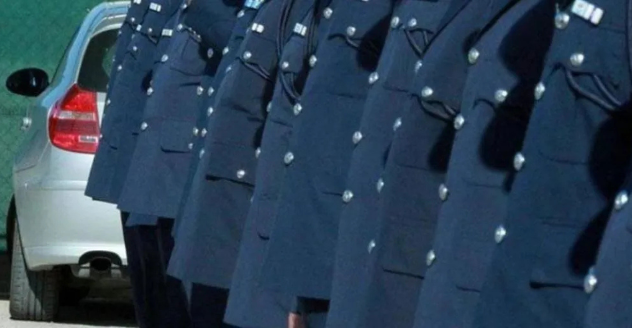 &Sigma;&tau;&eta; &delta;&eta;&mu;&omicron;&sigma;&iota;ό&tau;&eta;&tau;&alpha; &tau;&alpha; &alpha;&pi;&omicron;&tau;&epsilon;&lambda;έ&sigma;&mu;&alpha;&tau;&alpha; &gamma;&iota;&alpha; &Epsilon;&iota;&delta;&iota;&kappa;&omicron;ύ&sigmaf; &Alpha;&sigma;&tau;&upsilon;&nu;&omicron;&mu;&iota;&kappa;&omicron;ύ&sigmaf; - &Delta;&epsilon;ί&tau;&epsilon; &alpha;&nu; &beta;&rho;ί&sigma;&kappa;&epsilon;&sigma;&tau;&epsilon; &sigma;&tau;&eta; &lambda;ί&sigma;&tau;&alpha; &epsilon;&pi;&iota;&tau;&upsilon;&chi;ό&nu;&tau;&omega;&nu;