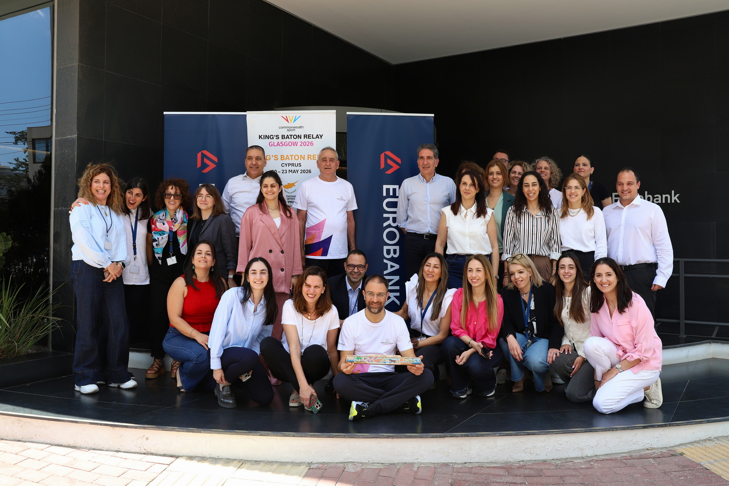 Kings Baton Relay: &Eta; &sigma;&kappa;&upsilon;&tau;ά&lambda;&eta; &tau;&eta;&sigmaf; &epsilon;&nu;ό&tau;&eta;&tau;&alpha;&sigmaf; &pi;έ&rho;&alpha;&sigma;&epsilon; &alpha;&pi;ό &tau;&eta; Eurobank
