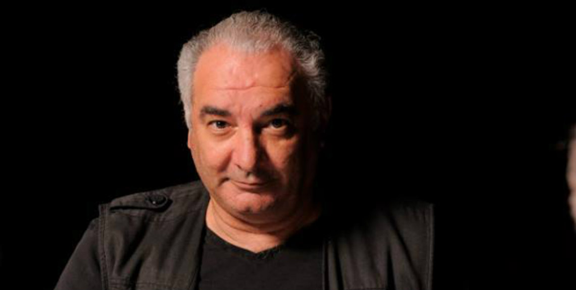 Κώστας Βήχας: Η συγκινητική ιστορία του με άστεγο στη Λεμεσό