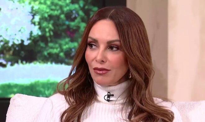 Παραδοχή από Μπέττυ Μαγγίρα για επεμβάσεις: «Έχω κάνει, όπου πάω με κοιτάζουν έκπληκτοι»