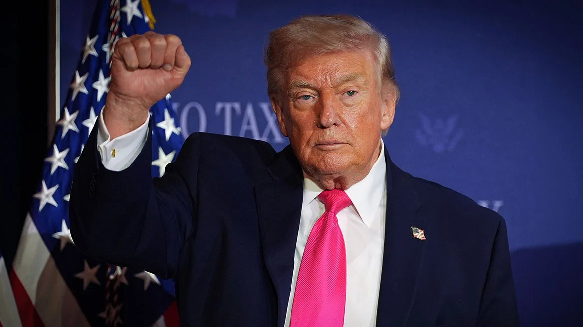 Τραμπ: Υπό τον έλεγχο των ΗΠΑ πλοίο με ιρανική σημαία που επιχείρησε να σπάσει τον αμερικανικό αποκλεισμό