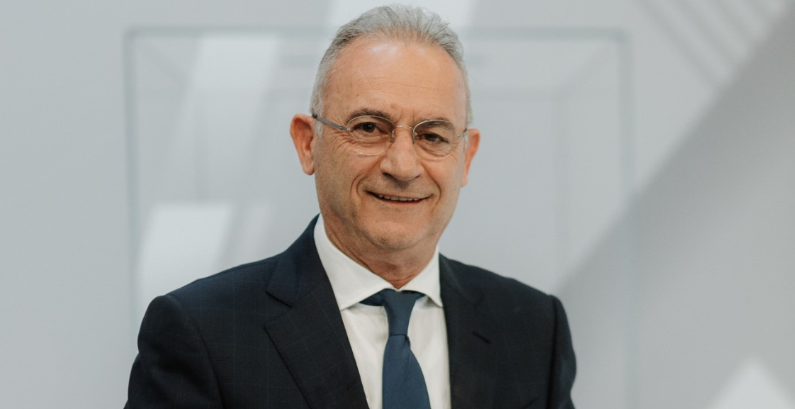 Πυρά Αβέρωφ για μηδενισμό ενεργειακής πίστωσης: «Το ελάχιστο που θα πρέπει να κάνουν είναι η αποζημίωση στους παραγωγούς»