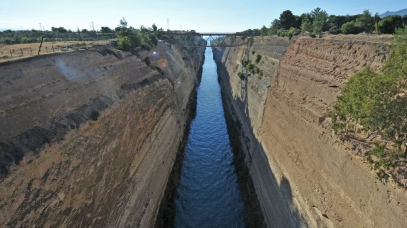 &Sigma;&omicron;&rho;ό&sigmaf; &beta;&rho;έ&theta;&eta;&kappa;&epsilon; &nu;&alpha; &epsilon;&pi;&iota;&pi;&lambda;έ&epsilon;&iota; &sigma;&tau;&omicron; &kappa;&alpha;&nu;ά&lambda;&iota; &tau;&omicron;&upsilon; &Iota;&sigma;&theta;&mu;&omicron;ύ &tau;&eta;&sigmaf; &Kappa;&omicron;&rho;ί&nu;&theta;&omicron;&upsilon;