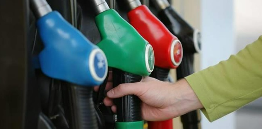 Τα είδαμε όλα: Έπεσε... κυριολεκτικά η τιμή των καυσίμων - Δείτε φωτογραφία