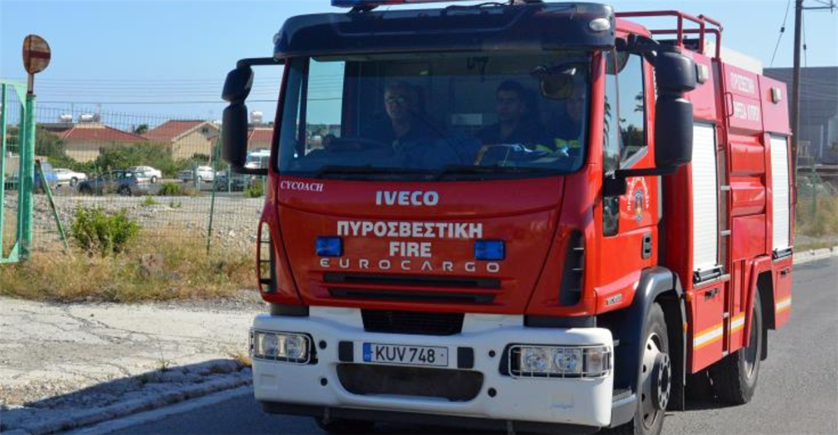 &Sigma;&upsilon;&nu;&alpha;&gamma;&epsilon;&rho;&mu;ό&sigmaf; &sigma;&tau;&eta;&nu; &Pi;ά&phi;&omicron;: &Pi;&upsilon;&rho;&kappa;&alpha;&gamma;&iota;ά &sigma;&epsilon; &alpha;&pi;&omicron;&theta;&eta;&kappa;&epsilon;&upsilon;&tau;&iota;&kappa;ό &chi;ώ&rho;&omicron; - &Chi;&alpha;&rho;&tau;&omicron;&kappa;&iota;&beta;ώ&tau;&iota;&alpha; &kappa;&alpha;&iota; &xi;ύ&lambda;&iota;&nu;&epsilon;&sigmaf; &pi;&alpha;&lambda;έ&tau;&epsilon;&sigmaf; &mu;&epsilon; &xi;&epsilon;&nu;&omicron;&delta;&omicron;&chi;&epsilon;&iota;&alpha;&kappa;ά &upsilon;&lambda;&iota;&kappa;ά έ&gamma;&iota;&nu;&alpha;&nu; &sigma;&tau;ά&chi;&tau;&eta;