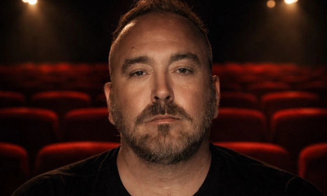 &Gamma;&iota;ώ&rho;&gamma;&omicron;&sigmaf; &Alpha;&lambda;&kappa;&alpha;ί&omicron;&sigmaf;: &Tau;&eta; &mu;ί&alpha; &eta;&mu;έ&rho;&alpha; &pi;έ&rho;&alpha;&sigma;&alpha; &sigma;&tau;&omicron;&nu; &epsilon;&lambda;&lambda;&eta;&nu;&iota;&kappa;ό &tau;&epsilon;&lambda;&iota;&kappa;ό &kappa;&alpha;&iota; &tau;&eta;&nu; ά&lambda;&lambda;&eta; &kappa;&eta;&delta;έ&psi;&alpha;&mu;&epsilon; &tau;&eta; &gamma;&iota;&alpha;&gamma;&iota;ά &mu;&omicron;&upsilon;